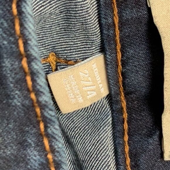 Banana Republic womens jeans 4 flare jeans  Womens Jeans Button back pocket - Picture 8 of 9